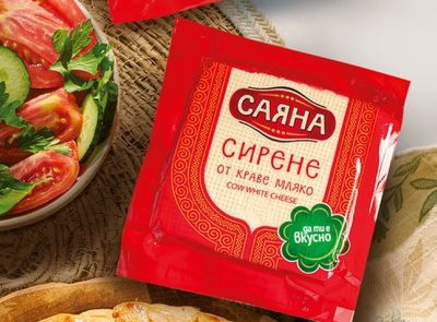 САЯНА КАШКАВАЛ ОТ КРАВЕ МЛЯКО