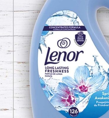 Lenor Spring Awakening Омекотител