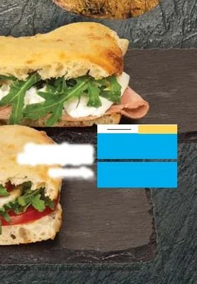 Sandwich with ham, mozzarella and arugula