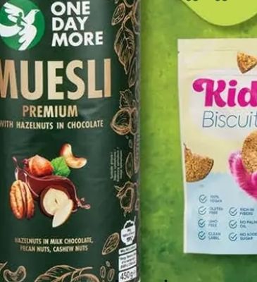 Muesli Premium with Hazelnuts in Chocolate