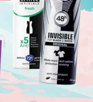 NIVEA Black & White INVISIBLE fresh